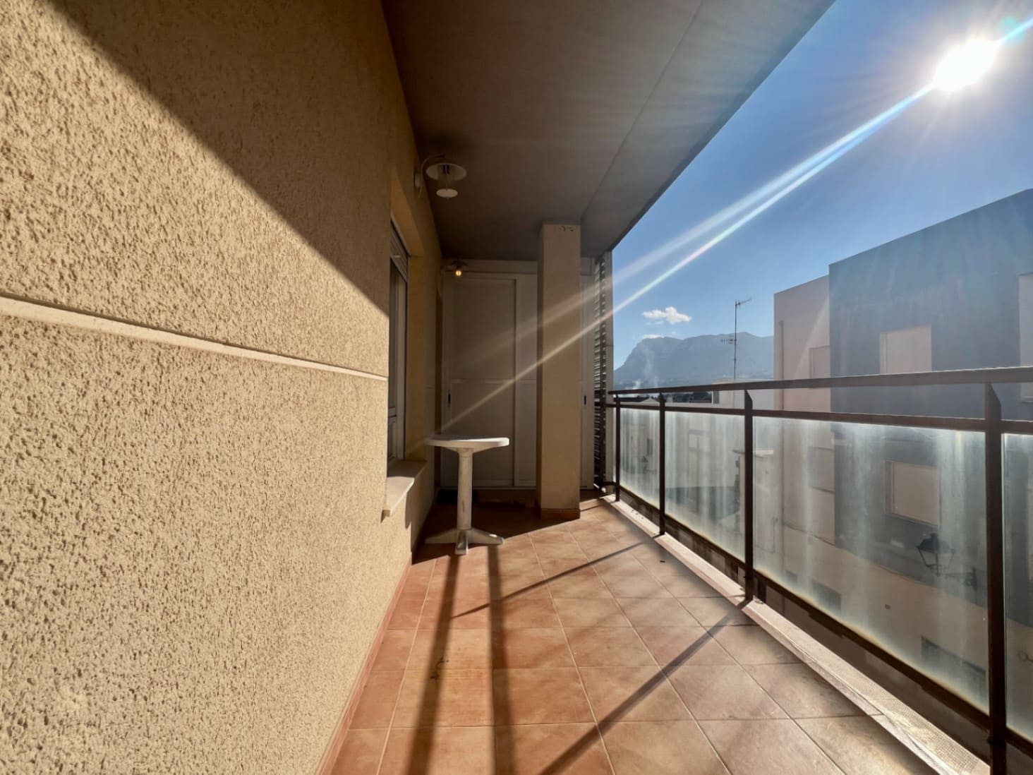 2 bedroom Flat for sale in Denia with garage - € 199,500 (Ref: 4114217)