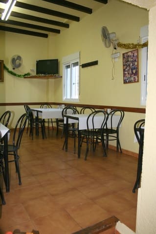 Commercial for sale in Pedreguer - € 250,000 (Ref: 4389006)