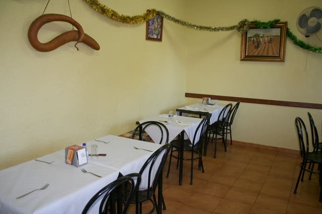 Commercial for sale in Pedreguer - € 250,000 (Ref: 4389006)