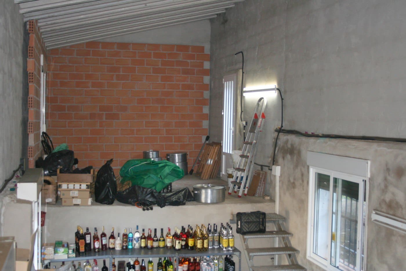 Kommersiell til salgs i Pedreguer - € 250 000 (Ref: 4389006)