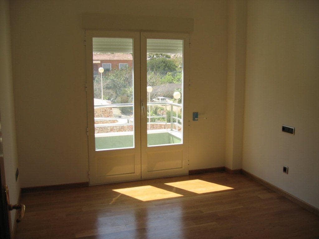 4 soverom Hus til salgs i Pedreguer med garasje - € 420 000 (Ref: 4429021)