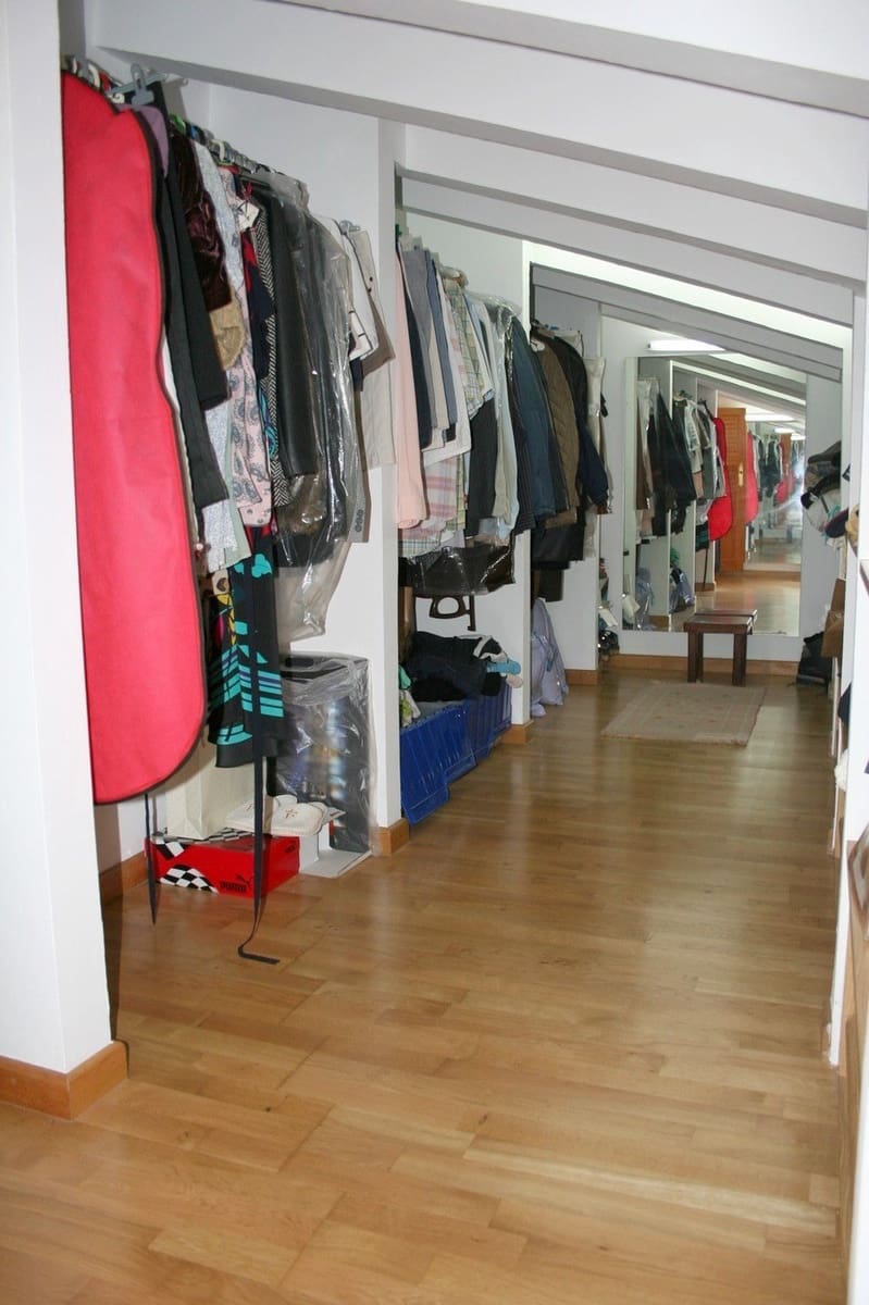 4 soveværelse Villa til salg i Monte Solana med swimmingpool garage - € 650.000 (Ref: 4485279)