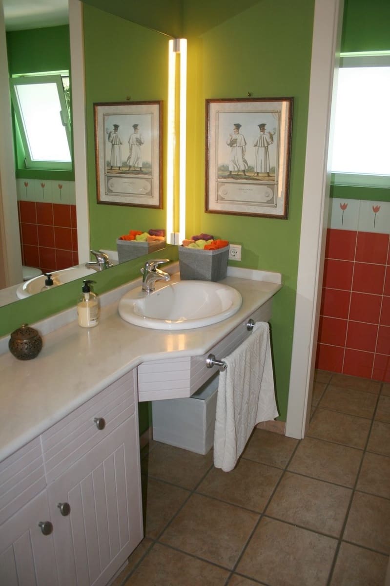 4 bedroom Villa for sale in Pedreguer with pool garage - € 680,000 (Ref: 4842303)