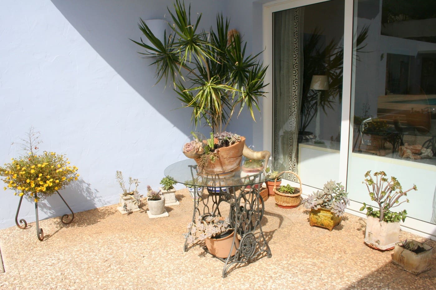 4 bedroom Villa for sale in Pedreguer with pool garage - € 680,000 (Ref: 4842303)