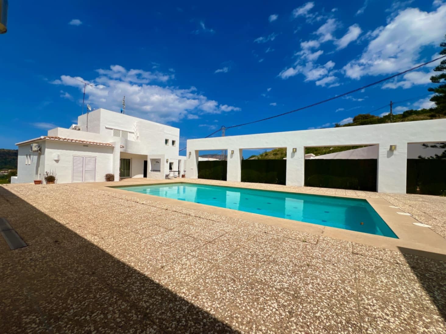 4 bedroom Villa for sale in Pedreguer with pool garage - € 680,000 (Ref: 4842303)