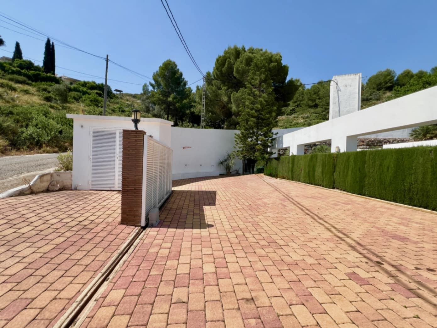Chalet de 4 habitaciones en Pedreguer en venta con piscina garaje - 680.000 € (Ref: 4842303)
