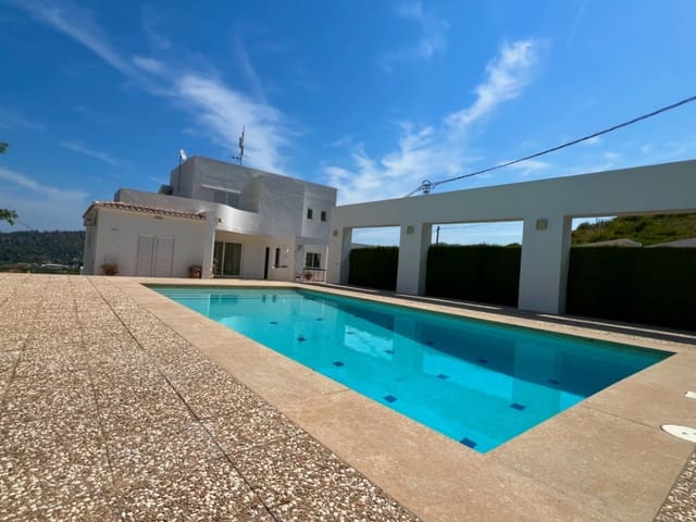 4 slaapkamer Villa te koop in Pedreguer met zwembad garage - € 680.000 (Ref: 4842303)