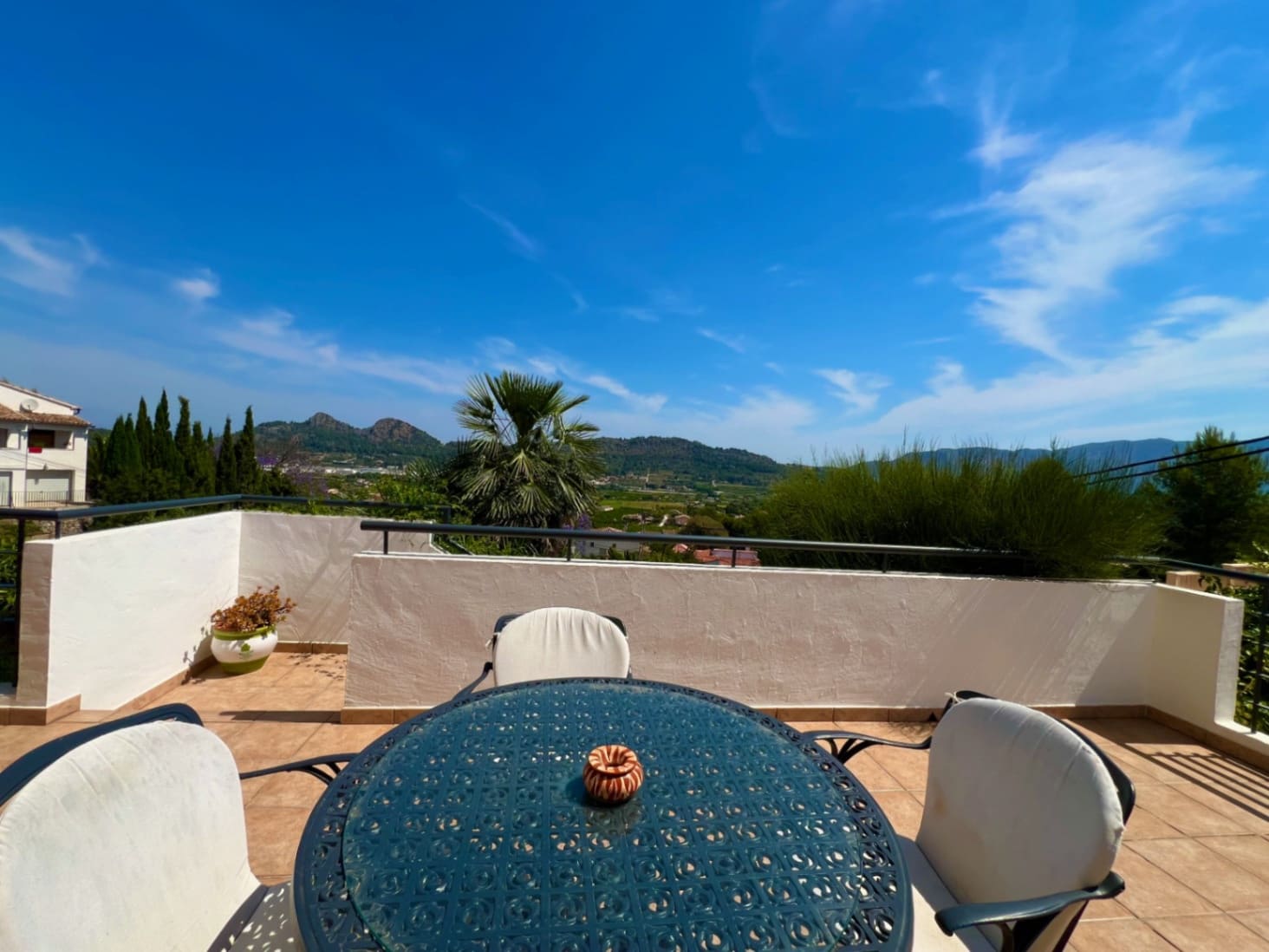 Chalet de 4 habitaciones en Pedreguer en venta con piscina garaje - 680.000 € (Ref: 4842303)