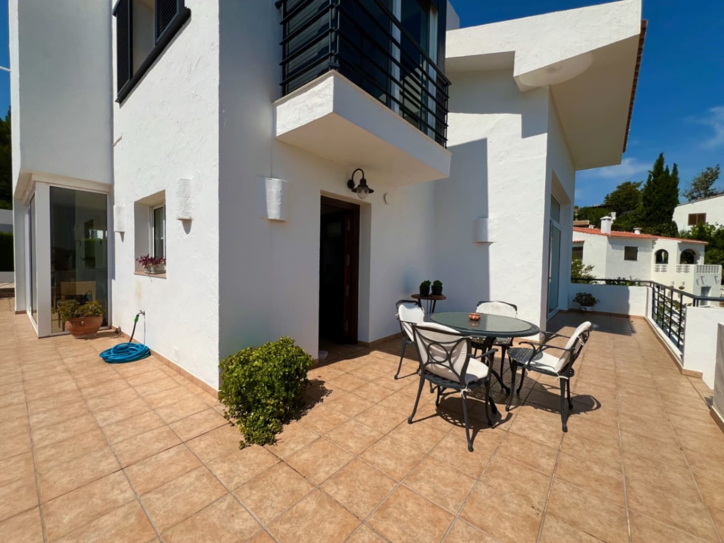 Chalet de 4 habitaciones en Pedreguer en venta con piscina garaje - 680.000 € (Ref: 4842303)