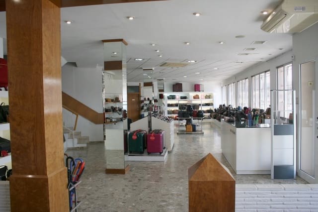 Commercial for sale in Pedreguer - € 1,800,000 (Ref: 5192508)