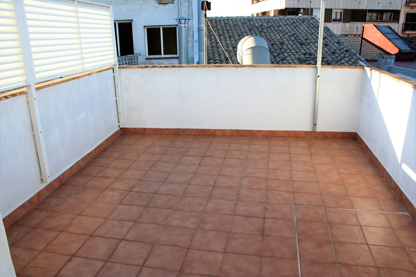 4 bedroom Apartment for rent in Pedreguer - € 700 (Ref: 5687213)