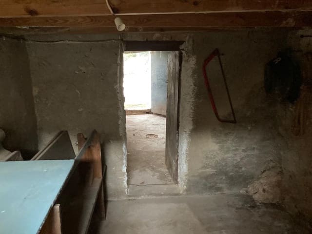 3 bedroom Finca/Country House for sale in Pedreguer - € 158,000 (Ref: 6467287)