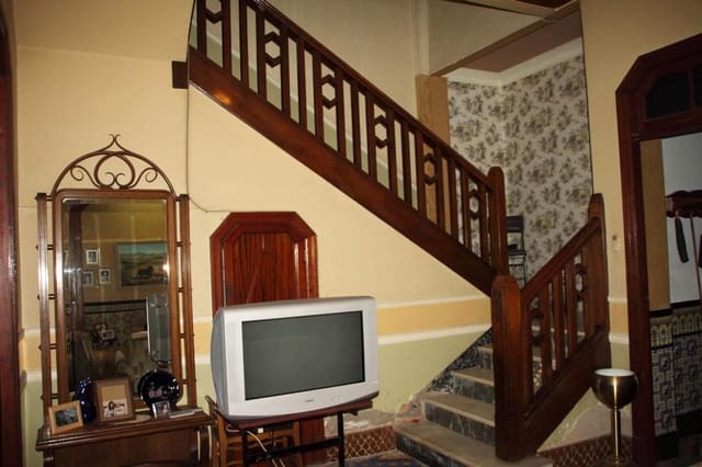 5 soveværelse Byhus til salg i Pedreguer med garage - € 265.000 (Ref: 6618642)