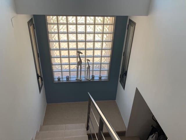 4 sypialnia Willa na sprzedaż w El Montgó, Dénia z basenem garażem - 680 000 € (Ref: 6901491)