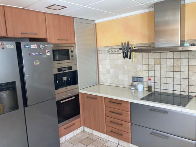 4 sypialnia Willa na sprzedaż w El Montgó, Dénia z basenem garażem - 680 000 € (Ref: 6901491)