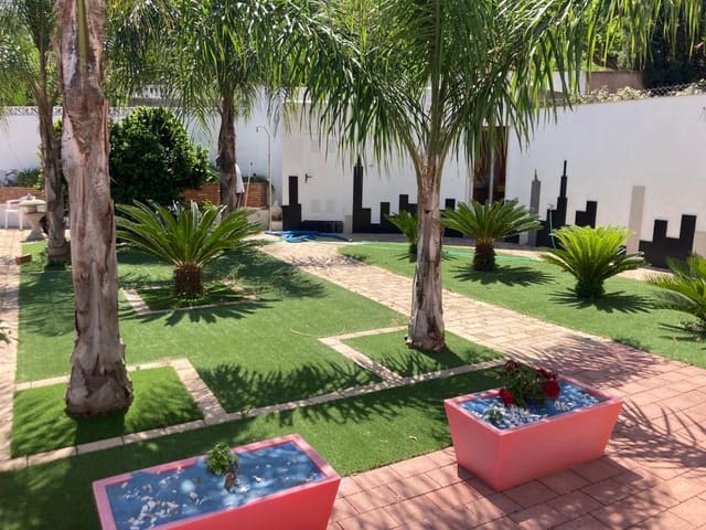 4 sypialnia Willa na sprzedaż w El Montgó, Dénia z basenem garażem - 680 000 € (Ref: 6901491)