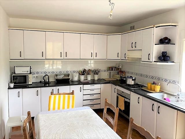 5 slaapkamer Villa te koop in Pedreguer met zwembad garage - € 690.000 (Ref: 7405882)