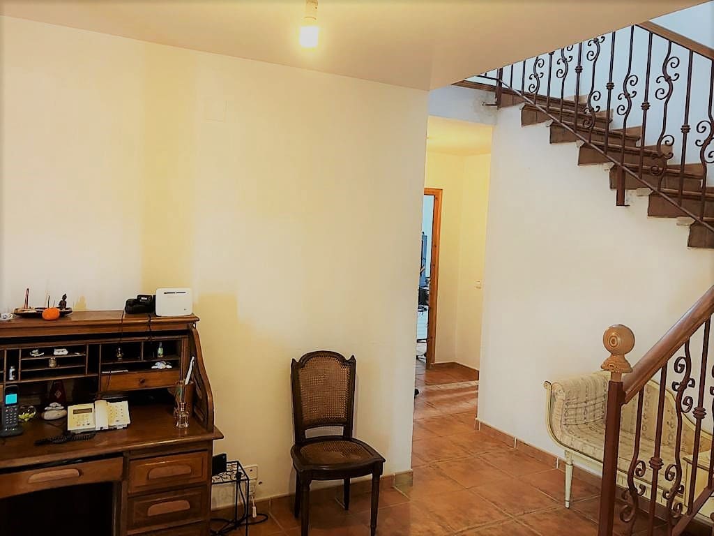 5 soverom Villa til salgs i Pedreguer med svømmebasseng garasje - € 690 000 (Ref: 7405882)