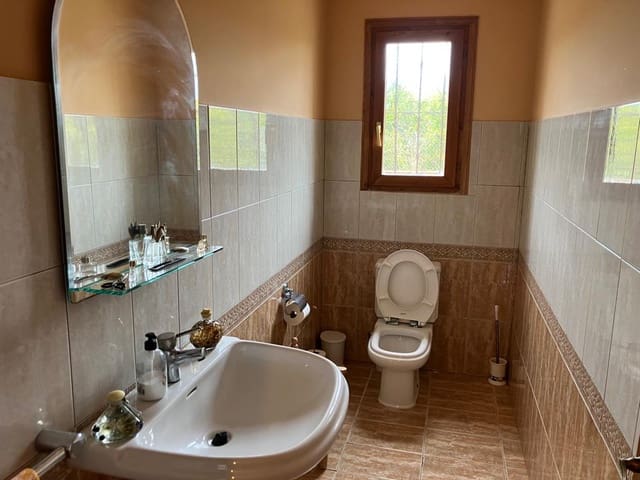 5 slaapkamer Villa te koop in Pedreguer met zwembad garage - € 690.000 (Ref: 7405882)