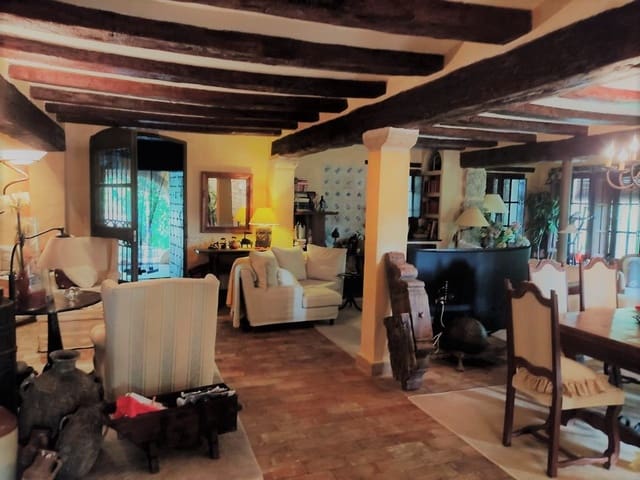 4 bedroom Finca/Country House for sale in Pedreguer with pool garage - € 875,000 (Ref: 7415322)