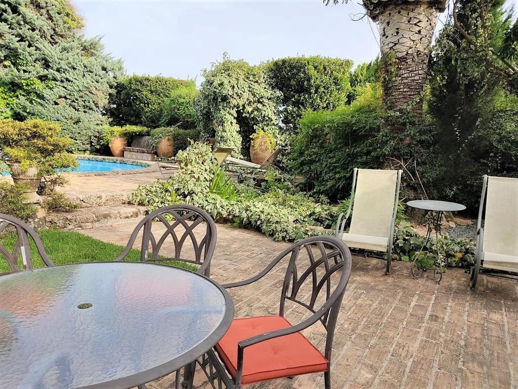 4 soveværelse Finca/Landehus til salg i Pedreguer med swimmingpool garage - € 875.000 (Ref: 7415322)