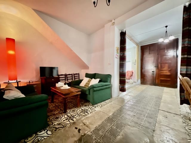 4 bedroom Townhouse for sale in Pedreguer - € 230,000 (Ref: 8116925)