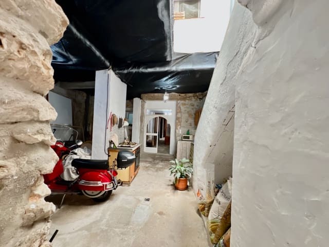 4 bedroom Townhouse for sale in Pedreguer - € 230,000 (Ref: 8116925)