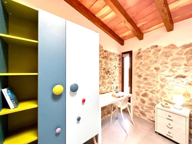 6 bedroom Villa for rent in La Xara - La Sella, Dénia with pool garage - € 4,000 (Ref: 8384644)