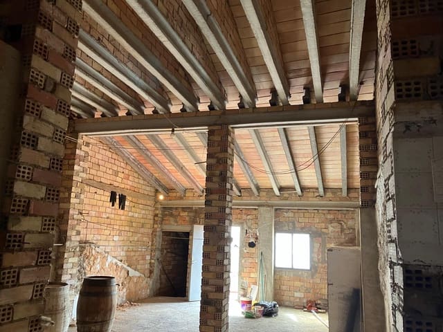 Ruin for sale in Pedreguer - € 155,000 (Ref: 8411055)