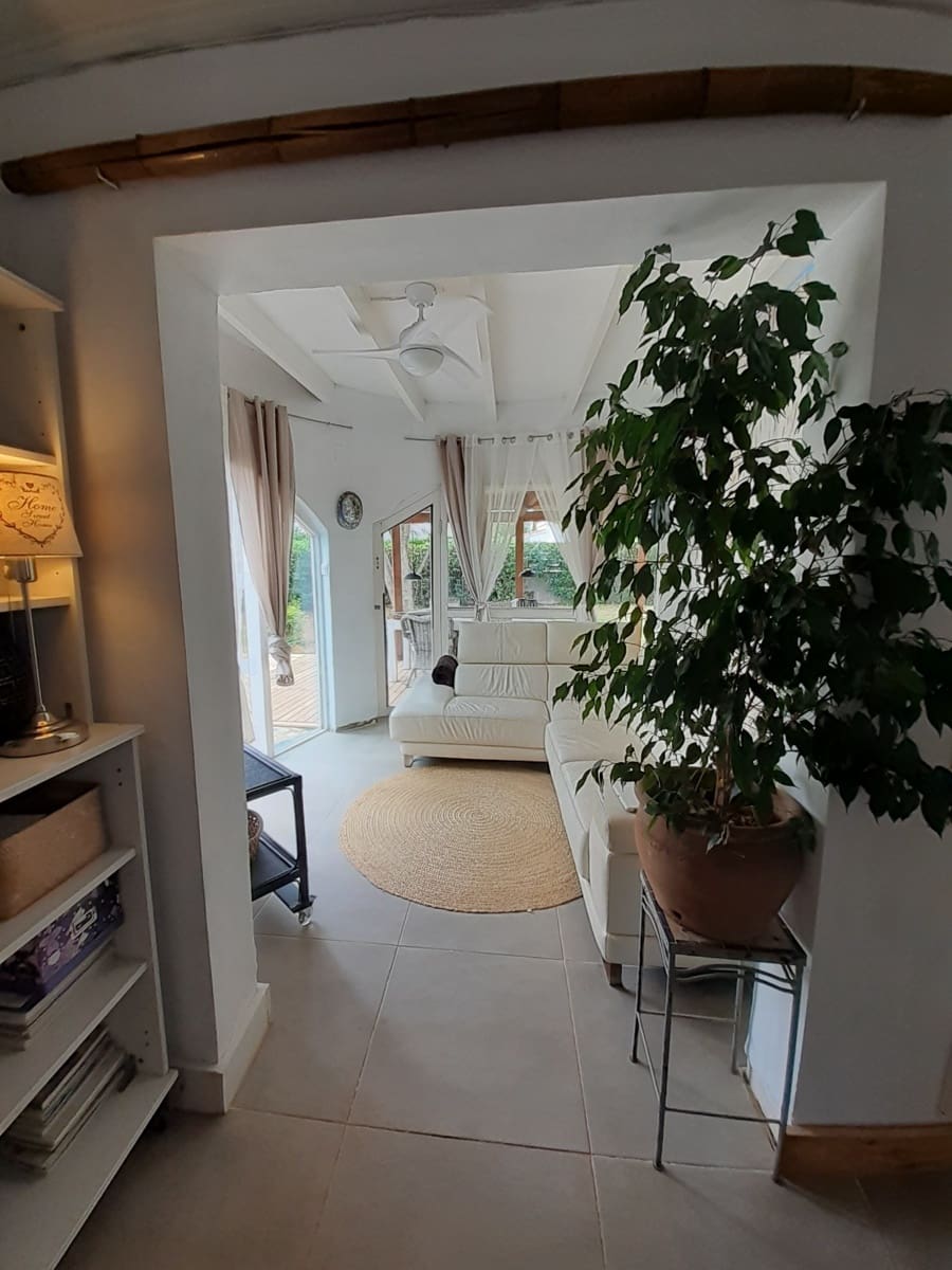 2 bedroom Villa for sale in Denia with pool garage - € 375,000 (Ref: 8456151)