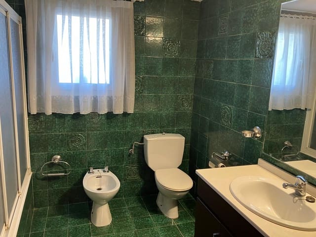 6 bedroom Finca/Country House for sale in Ondara with garage - € 225,000 (Ref: 8674952)