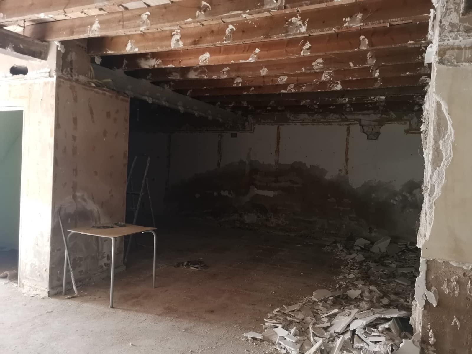 Local Commercial à vendre à Denia - 170 000 € (Ref: 8776878)