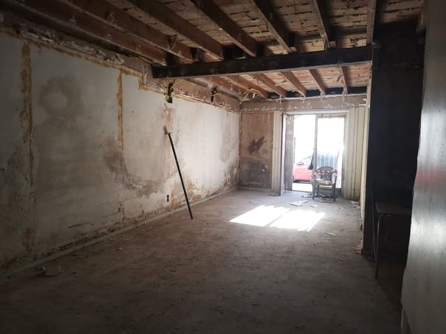 Commercieel te koop in Centro Urbano, Dénia - € 170.000 (Ref: 8776878)