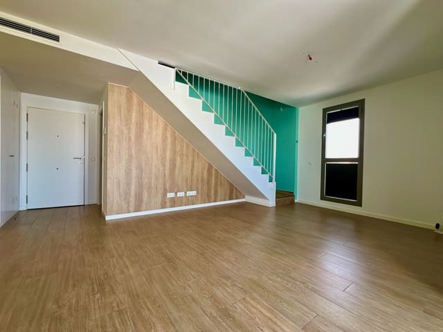 4 bedroom Penthouse for sale in Centro Urbano, Dénia with pool garage - € 455,000 (Ref: 8810260)