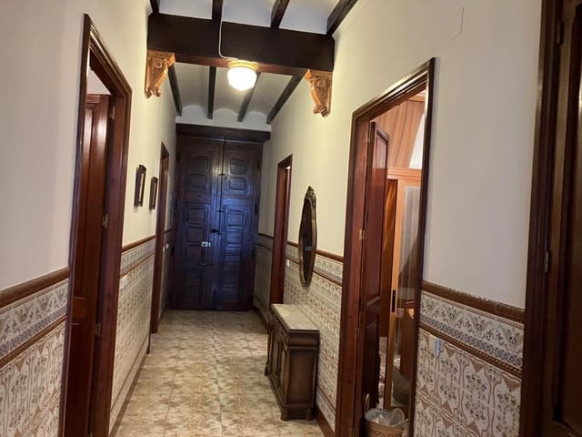 Byhus til salg i Pedreguer med garage - € 350.000 (Ref: 8814653)