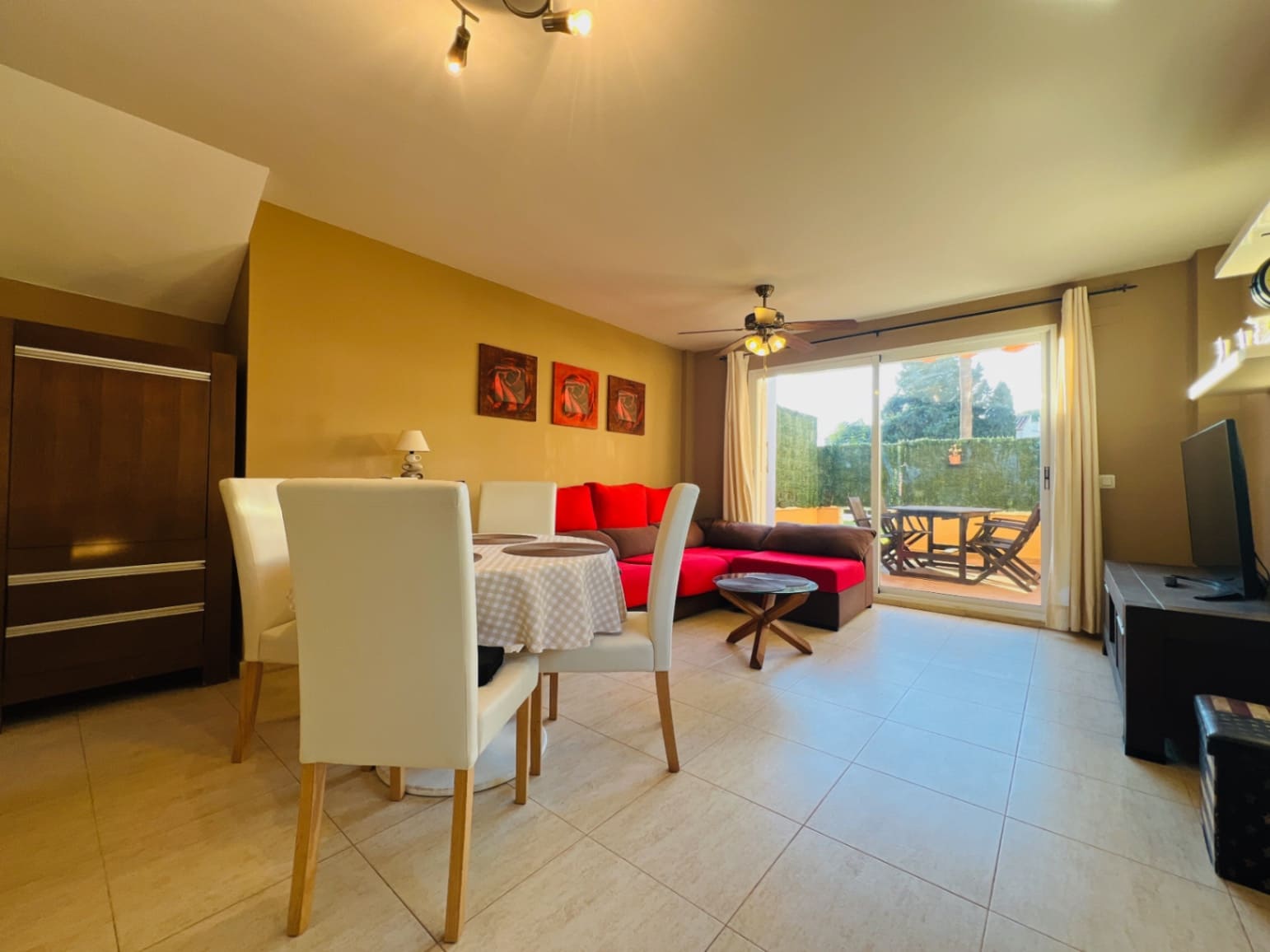 Apartamento de 3 habitaciones en Javea / Xàbia en venta con piscina garaje - 380.000 € (Ref: 8816825)