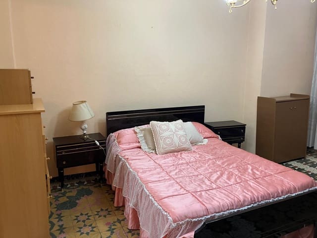 Commercial for sale in Pedreguer - € 390,000 (Ref: 8855758)