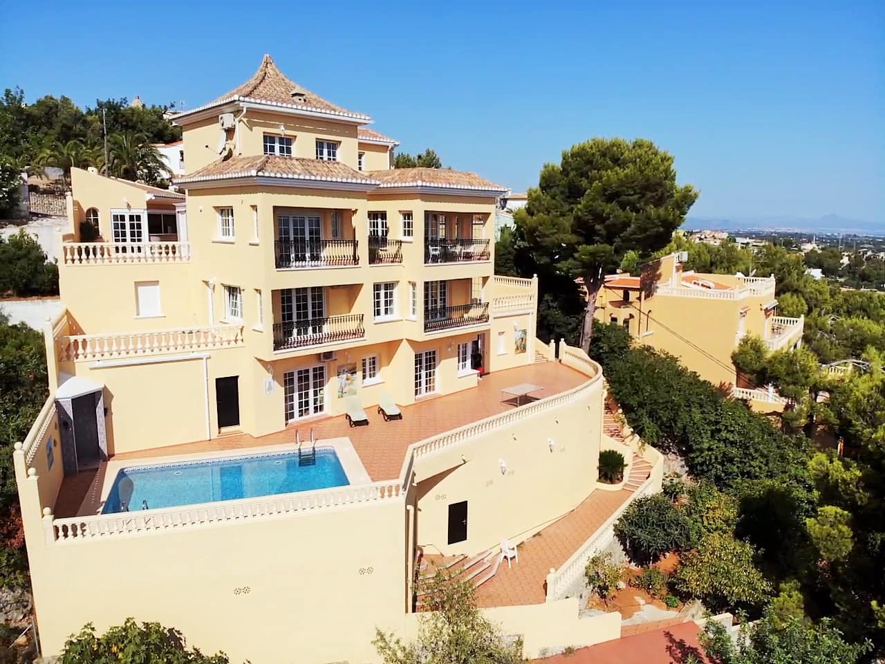 6 slaapkamer Villa te koop in Denia met zwembad garage - € 899.999 (Ref: 8957915)
