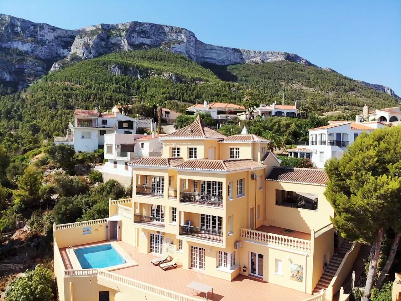 6 slaapkamer Villa te koop in Denia met zwembad garage - € 899.999 (Ref: 8957915)