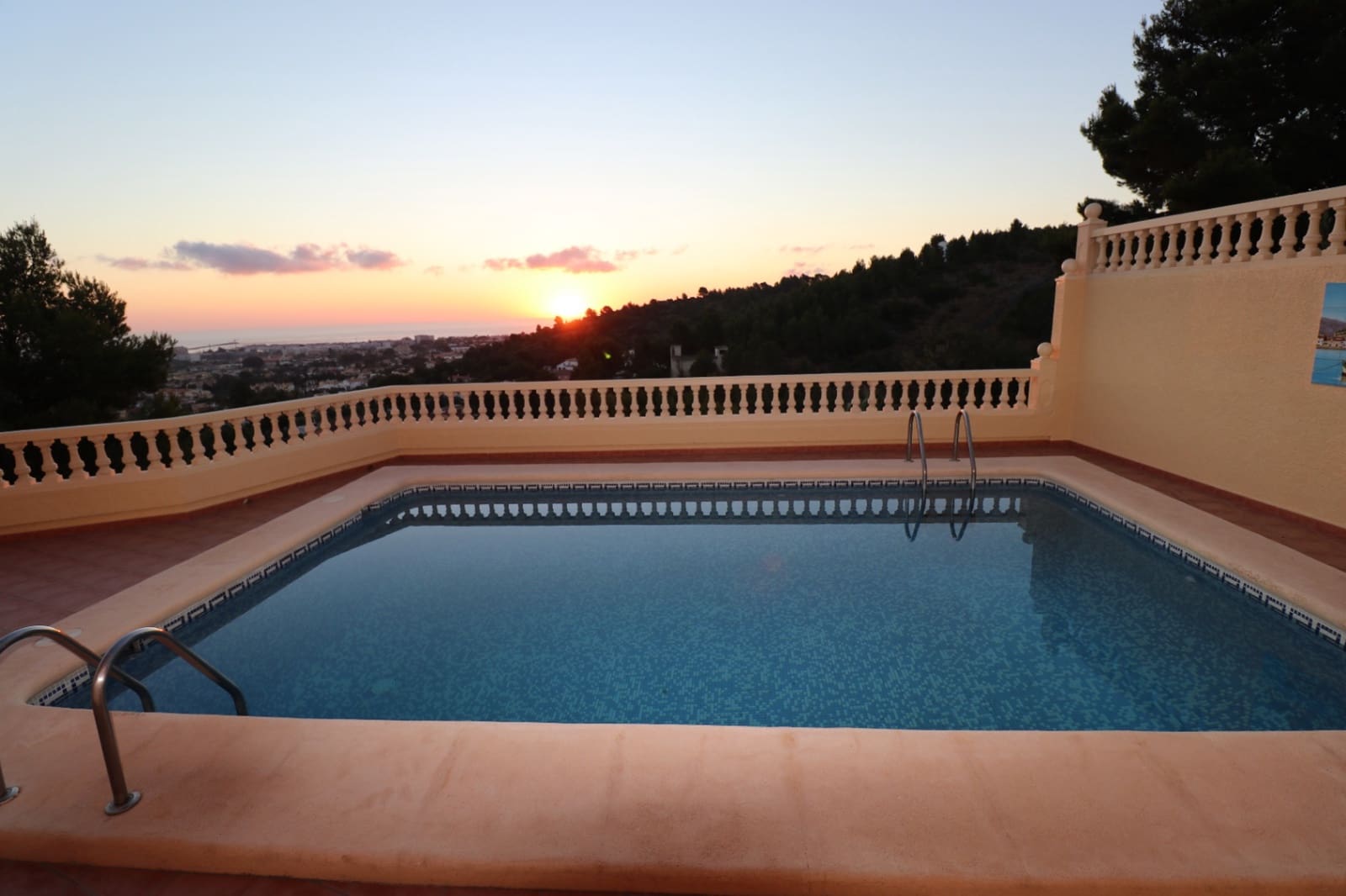 6 slaapkamer Villa te koop in Denia met zwembad garage - € 899.999 (Ref: 8957915)