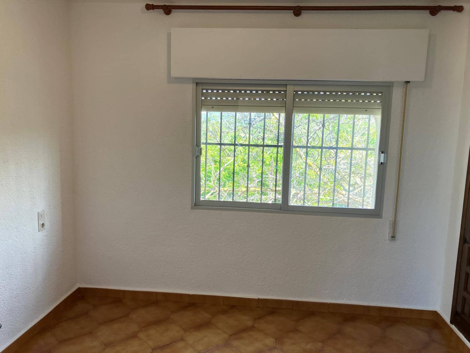 3 bedroom Finca/Country House for rent in Pedreguer with garage - € 1,300 (Ref: 8989946)