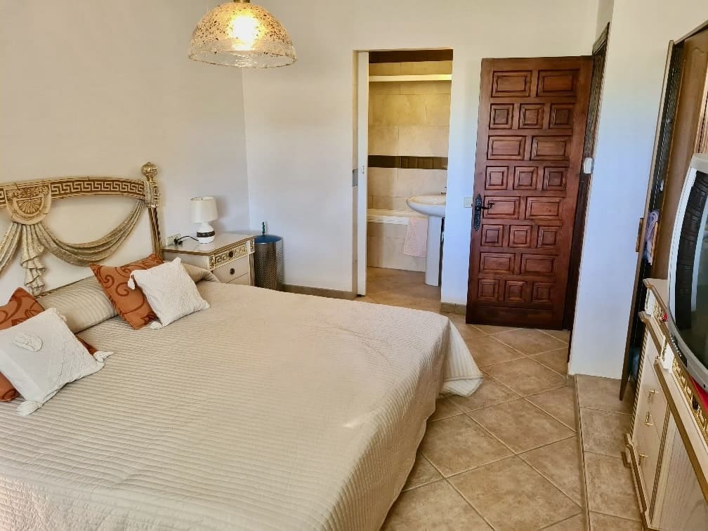 3 bedroom Finca/Country House for sale in Pedreguer with garage - € 600,000 (Ref: 9016244)