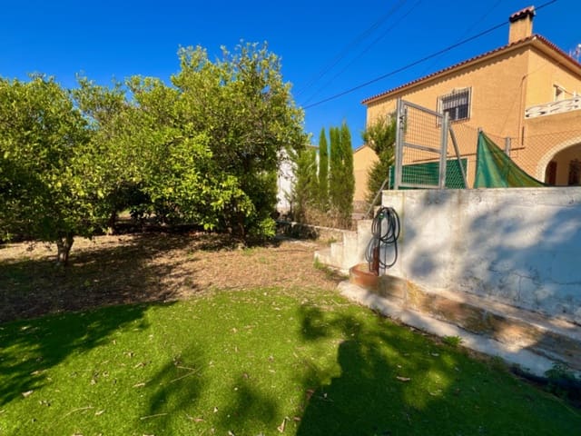 4 bedroom Finca/Country House for sale in Pedreguer with garage - € 345,000 (Ref: 9033726)