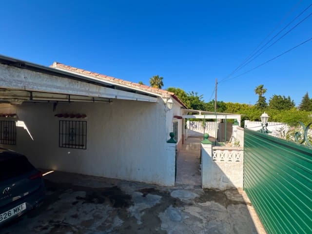 4 bedroom Finca/Country House for sale in Pedreguer with garage - € 345,000 (Ref: 9033726)