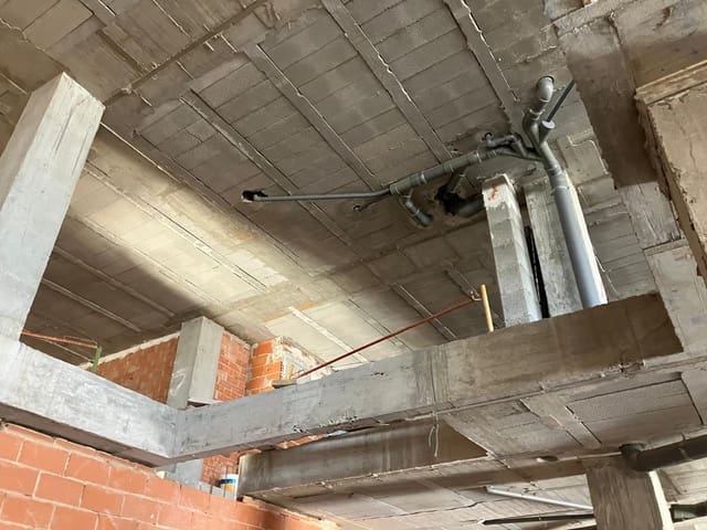 Commercial for sale in Oliva Pueblo, Oliva - € 280,000 (Ref: 9133149)