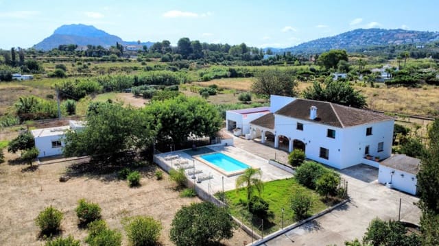 7 soverom Finca/Herregård til salgs i La Xara, Dénia med svømmebasseng garasje - € 880 000 (Ref: 9144286)