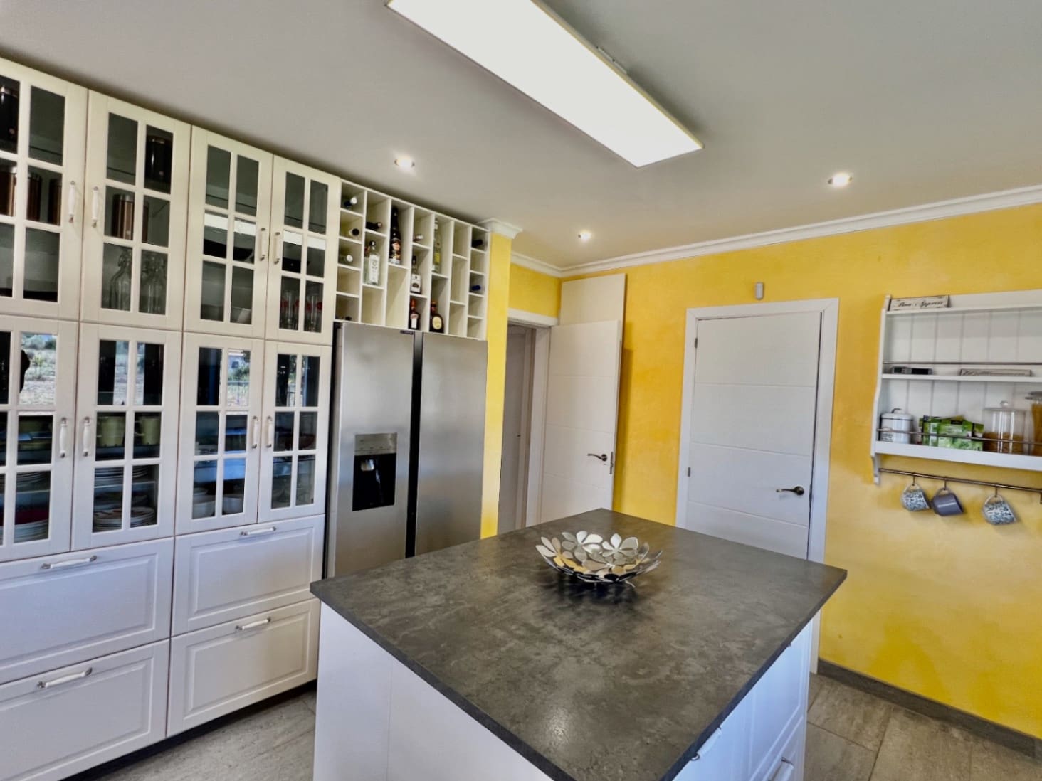 6 slaapkamer Villa te koop in Pedreguer met garage - € 875.000 (Ref: 9190751)