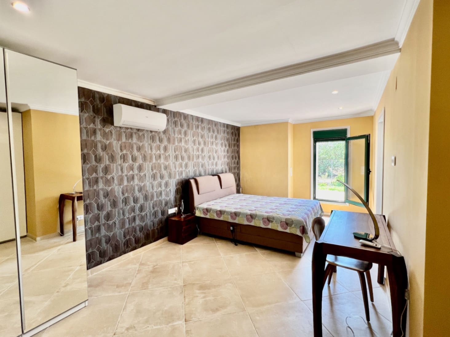 6 slaapkamer Villa te koop in Pedreguer met garage - € 875.000 (Ref: 9190751)