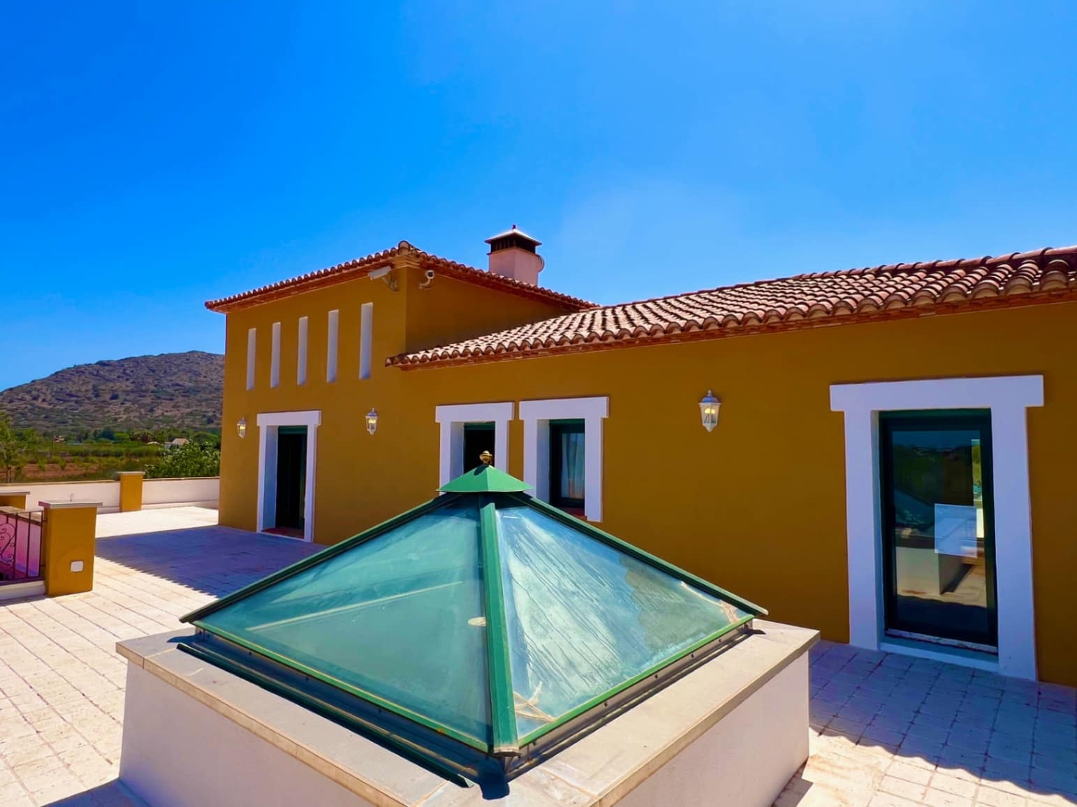 6 slaapkamer Villa te koop in Pedreguer met garage - € 875.000 (Ref: 9190751)