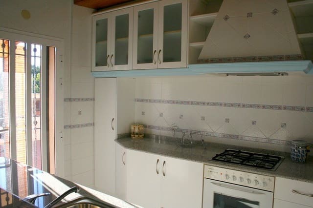 3 soverom Villa til leie i Pedreguer med svømmebasseng garasje - € 2 000 (Ref: 9205333)